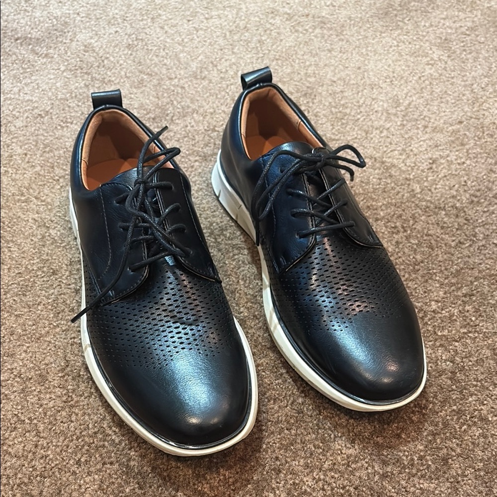 Sonoma Black Men's Shoes, size 7
